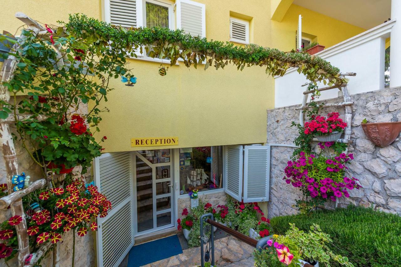 Villa Nela Петрчане Экстерьер фото