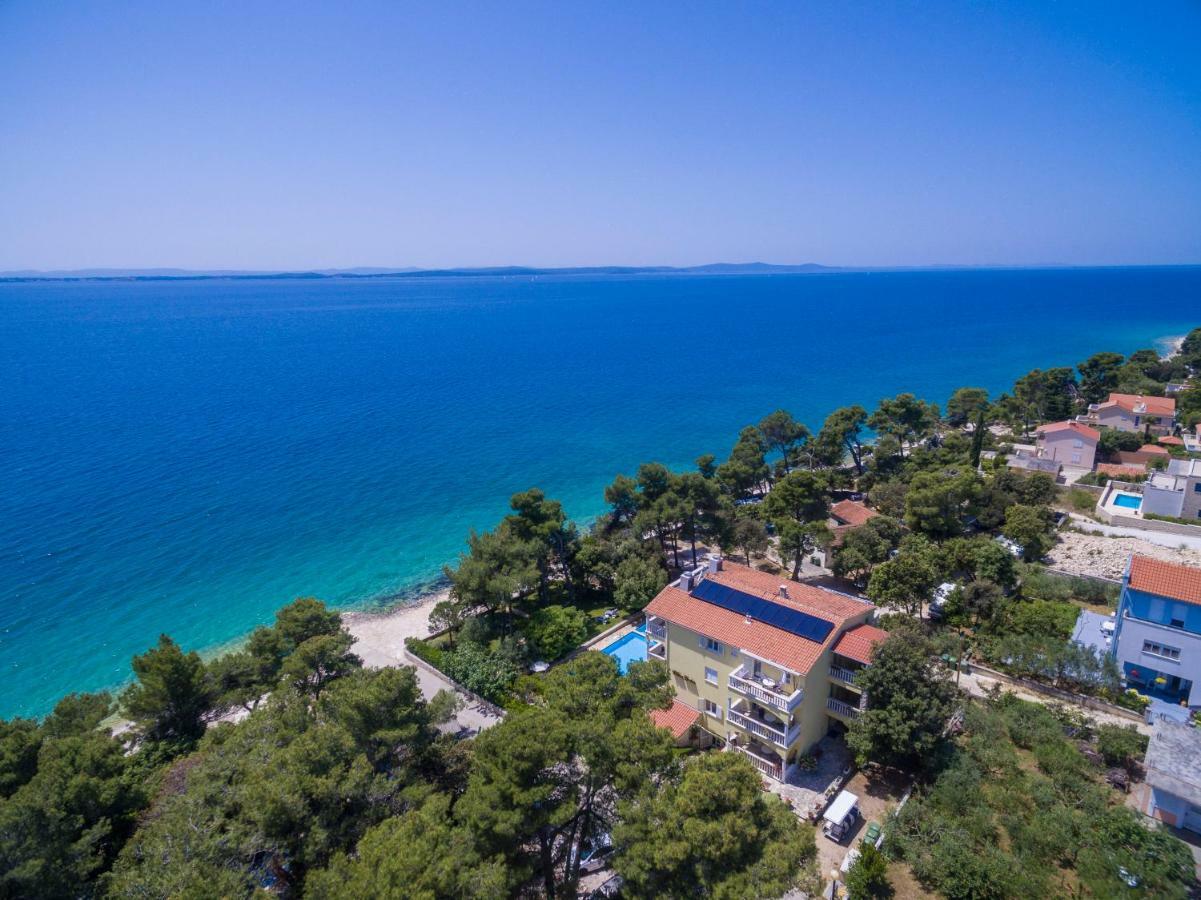 Villa Nela Петрчане Экстерьер фото